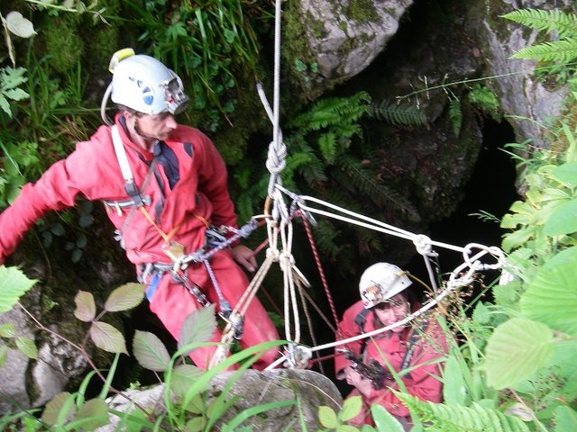 Initiation Speleologie Verticale